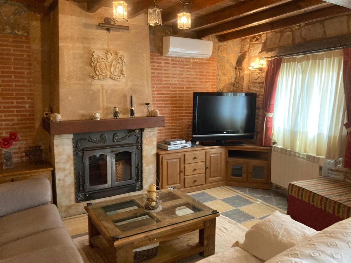 Casa Rural Neira Almenara de Tormes Luaran gambar