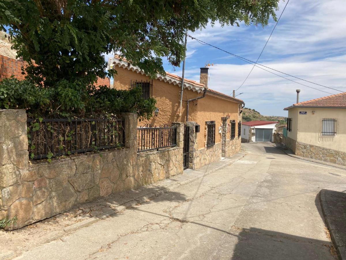 Casa Rural Neira Almenara de Tormes Luaran gambar